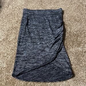 Aritzia Wilfred Free | Tyra Ruched Faux-Wrap Pencil Skirt Heathered Gray